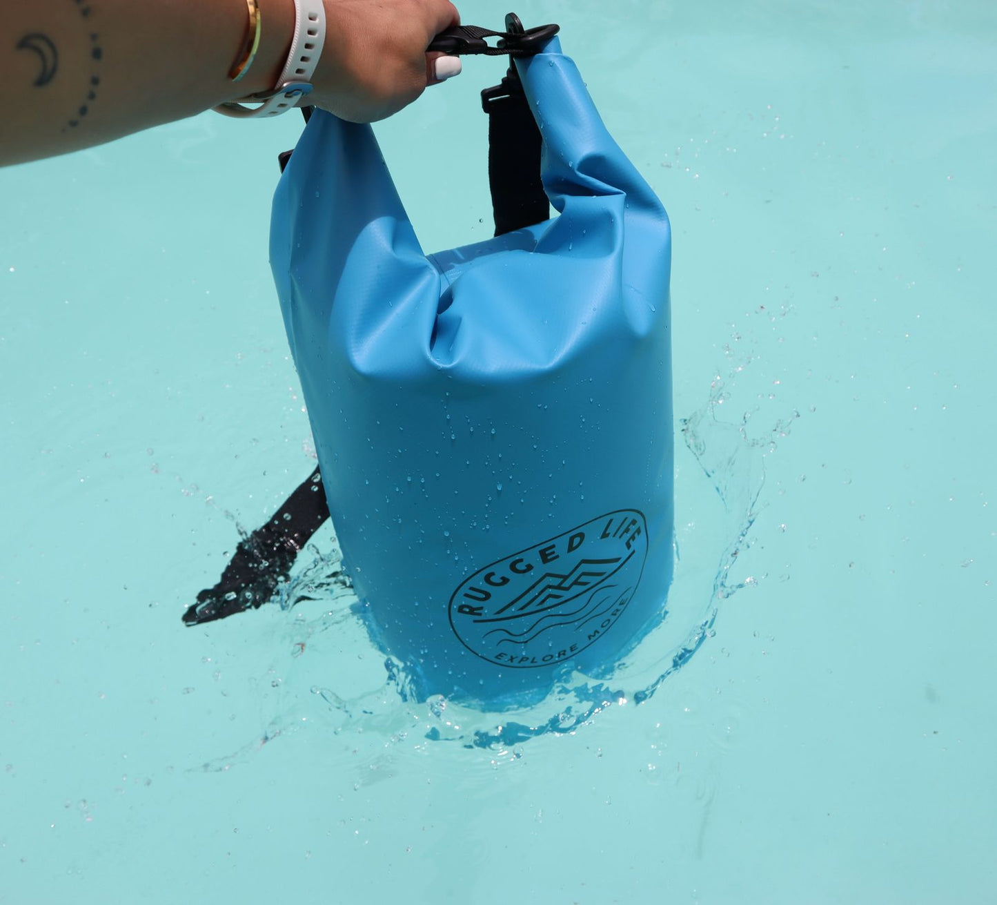 Rugged Life Heavy Duty 20L Dry Bag with Roll-Top Closure - Waterproof Backpack with Dual Straps - Blue
